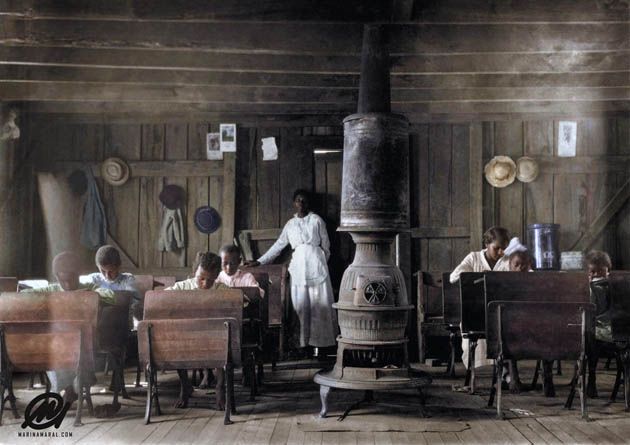 Szkoła dla kolorowych na początku XX wieku (Anthoston, Kentucky, USA).