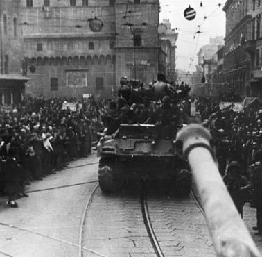 Polacy z 2 Korpusu wyzwalają Bolonię