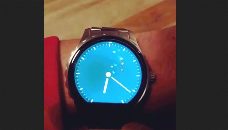 Zegarek, który pokazuje położenie planet (film)