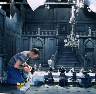 Praca na planie animacji poklatkowej "Gnijąca panna młoda" (Corpse Bride) Tima Burtona