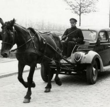Nietypowy pojazd w okupowanej przez Niemców Holandii, 1941